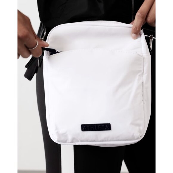 Athleta All About Vertical Crossbody Bag Elm Green - Picture 4 of 4